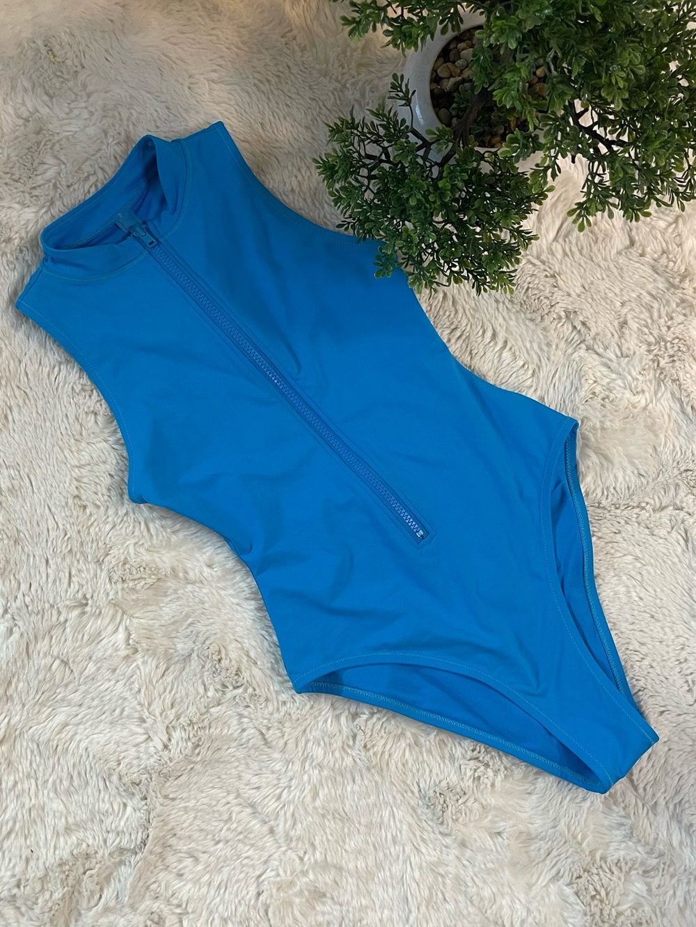 SKIMS Seamless Sculpt Zip Front Mock Neck One Piece Swimsuit Bodysuit Cobalt XS